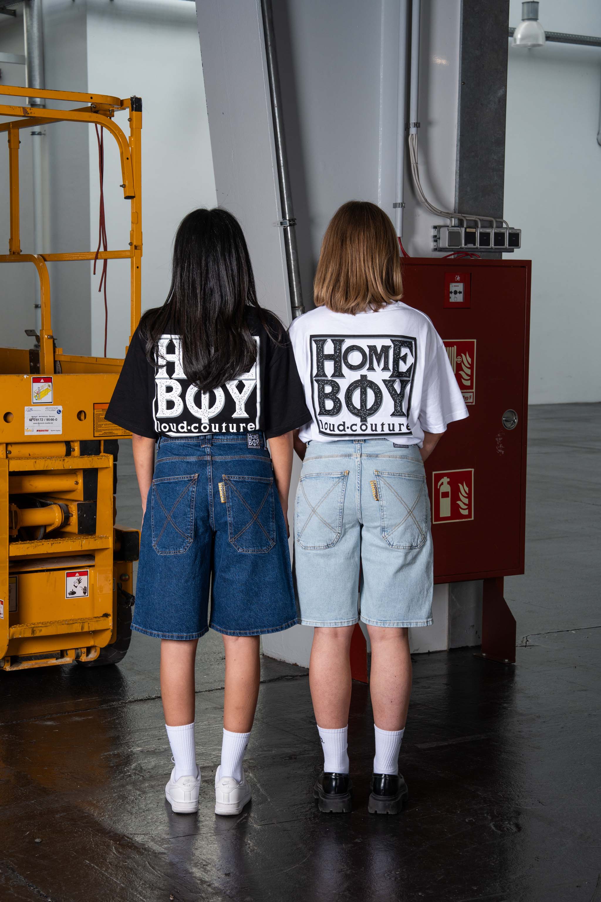 Old School Tee BLACK - Image 3