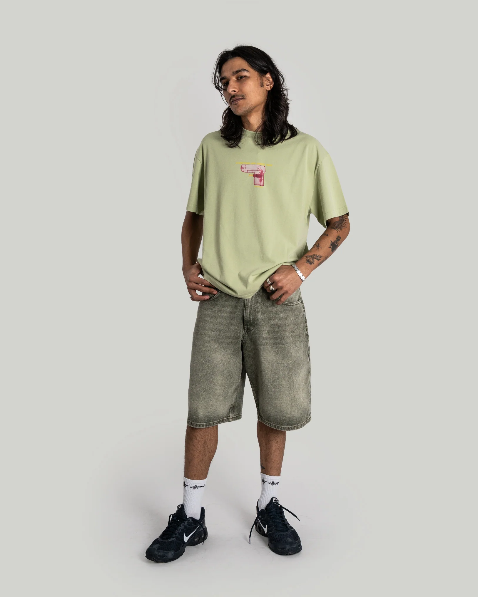 x-tra BAGGY Dye Denim SHORTS washed Green - Image 4