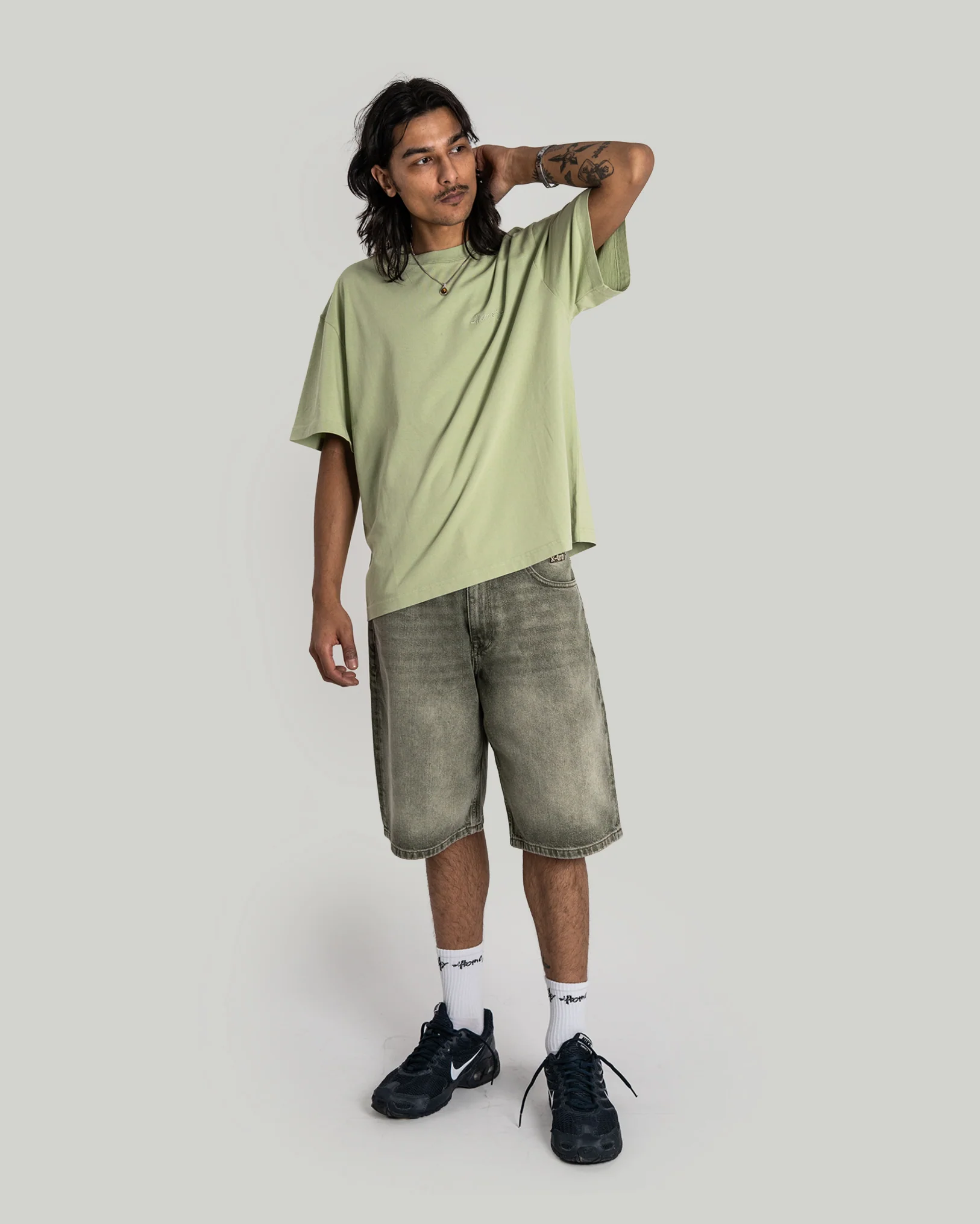 x-tra BAGGY Dye Denim SHORTS washed Green - Image 8