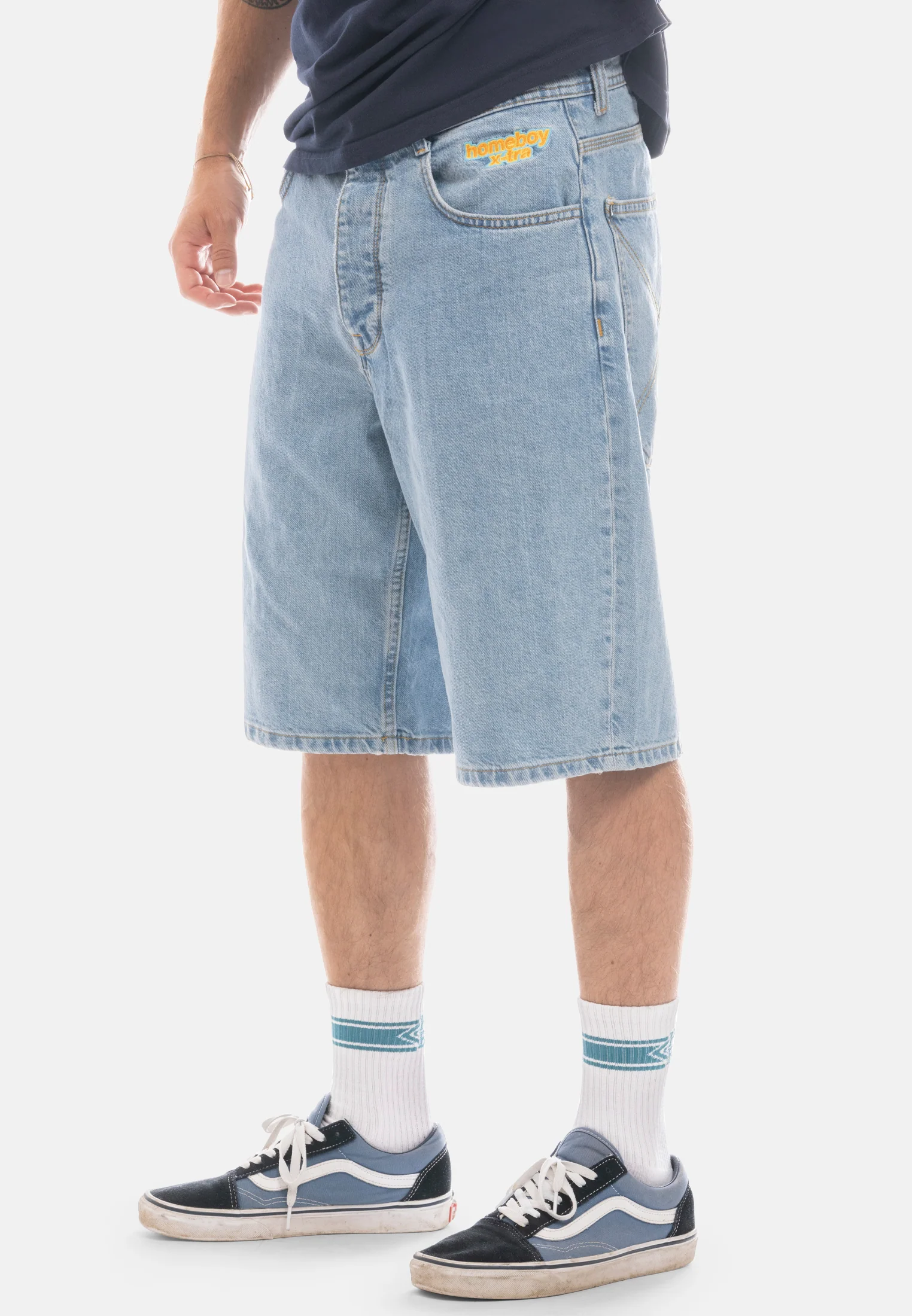 x-tra BAGGY Shorts Moon - Image 5
